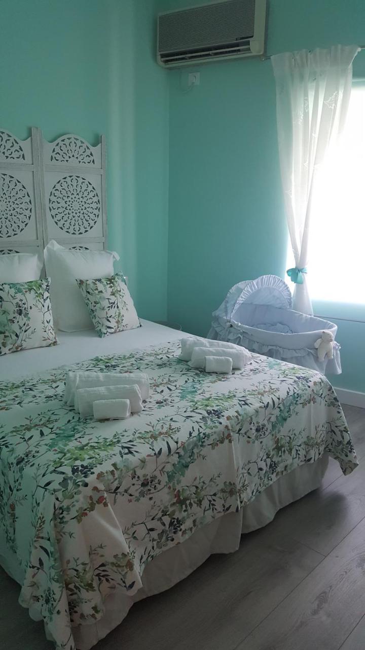 Apartamentos Coso De San Albin Merida Exterior photo